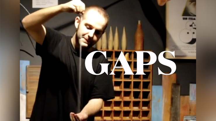 Gaps Pour by Gonzalo Albinana